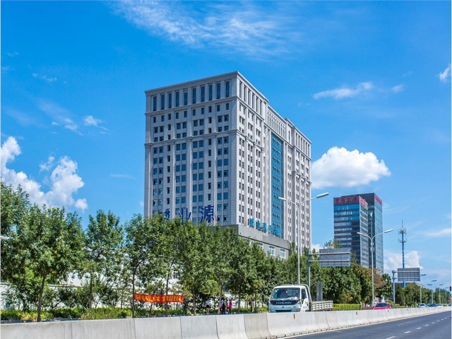 扫码验票客流统计公交刷脸支付乘车上门安装